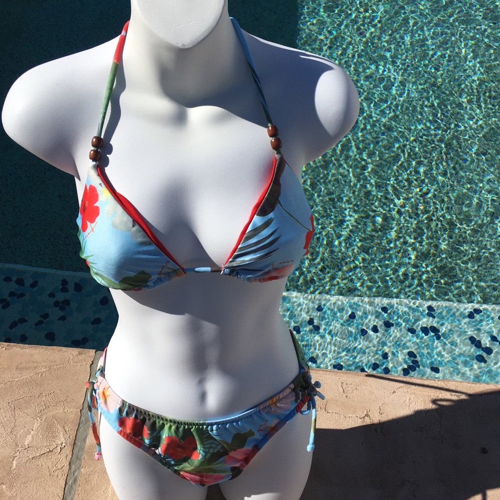 Guess 2 Piece Swimsuit M